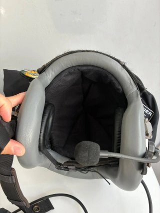 Casco Piloto HGU-55 Auriculares Bose A20 bluetooth