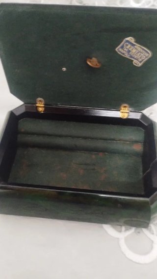 Scatola carillon metallo con angeli.16,5/12