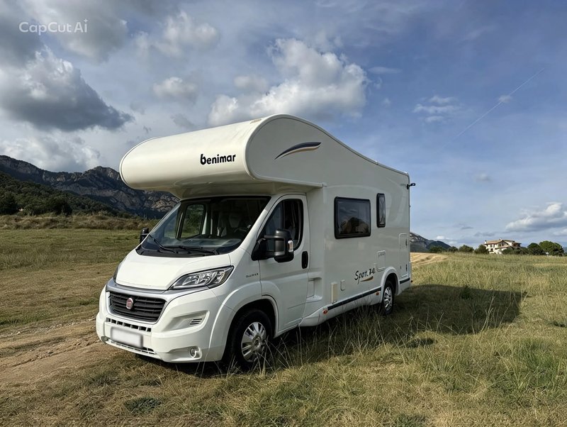 Fiat Ducato Com.33 2.3Mjt Medio T. Alto / Medio.T. Alto Sem. 2015
