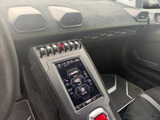 LAMBORGHINI HUARACAN STO 5.2 EVO 640CV RWD