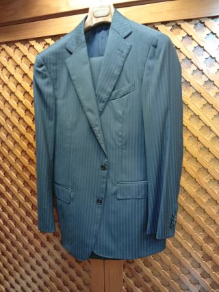 Traje de Hombre Azul Marino a Rayas