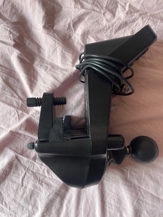Volante Logitech G25 con pedales y cambio
