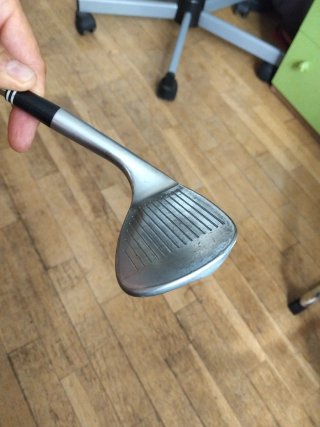 Gap wedge Cleveland 52° Tour Zip Groove