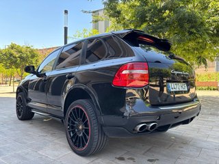 Porsche Cayenne 2011