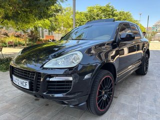 Porsche Cayenne 2011