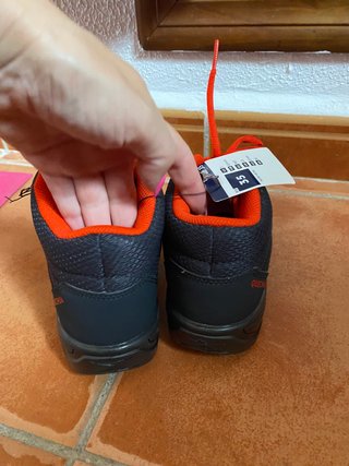 Botas Zapatos Nuevas Talla 35 €10