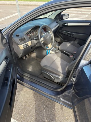 Opel Astra 2008