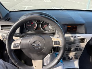Opel Astra 2008