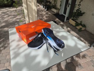 Zapatos de golf Nike negros y azules talla 37,5