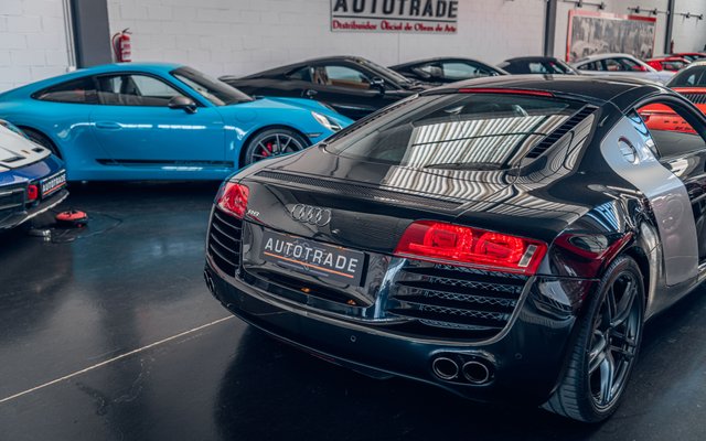 Audi R8 4.2 FSI V8 quattro 309 kW (420 CV) R troni