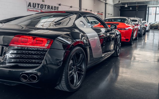 Audi R8 4.2 FSI V8 quattro 309 kW (420 CV) R troni