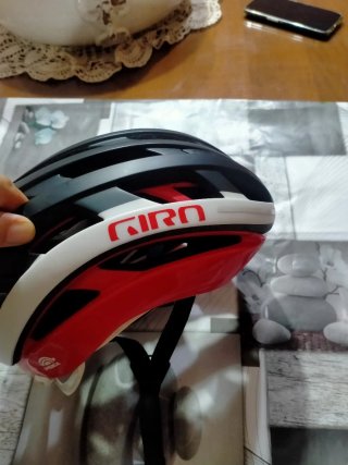 Casco da ciclismo giro Helios