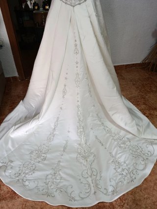 Rebajadooooo Traje Novia/Festera Blanco