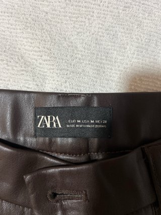 Pantalón Efecto Piel Marrón