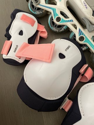 Patines Oxelo con protecciones y casco T.32