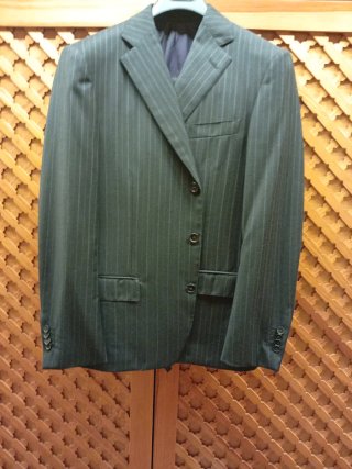Traje de hombre a rayas