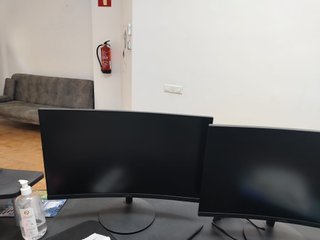 Monitor Curvo Koorui 21 Full HD HDMI