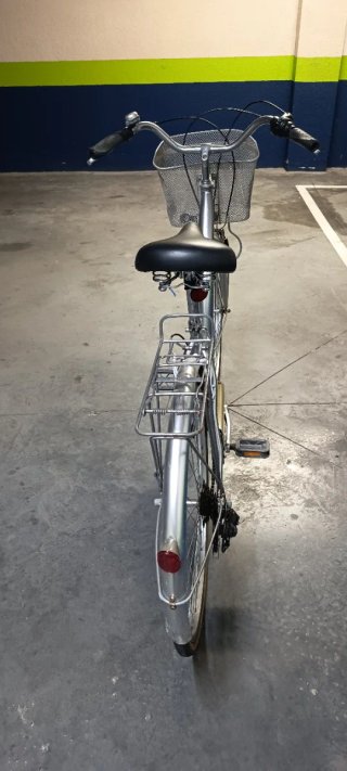 Bicicleta de Paseo Monty Plateada