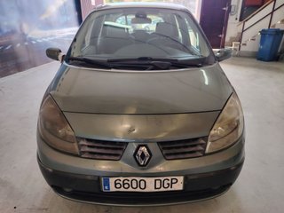 Renault Grand Scenic 2005