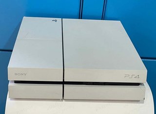 Sony PlayStation 4 (PS4)  bianca