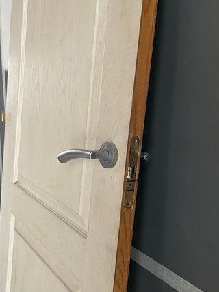 Puerta de madera