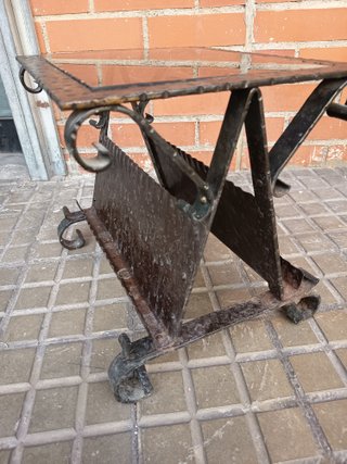 Tavolo ausiliario in ferro e vetro