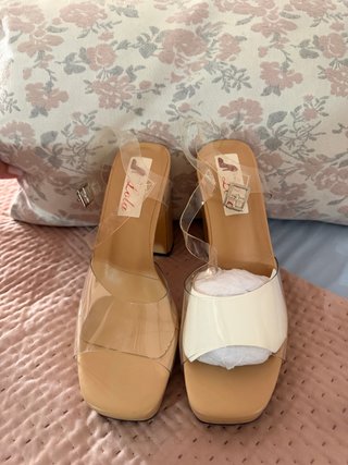 Sandalias Lola con tacón