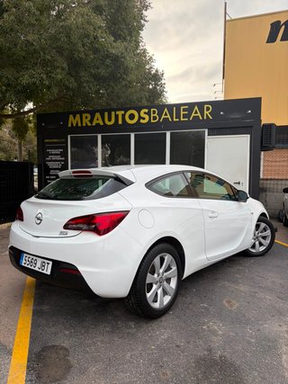 Opel Astra 1.6 CDTi S/S Selective GTC