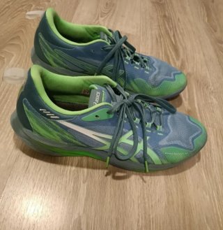 Zapatillas Asics running/padel