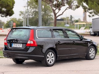 Volvo V70 2010