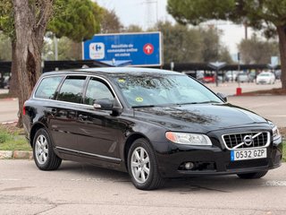 Volvo V70 2010