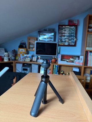 DJI Osmo Action 6 + Mini Extension Rod con caja