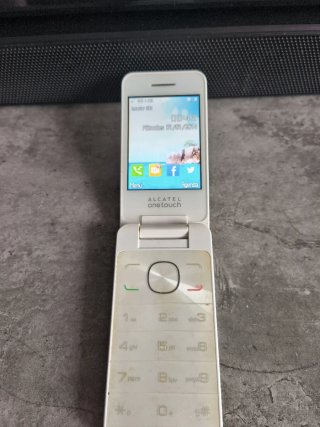 Teléfono Móvil Alcatel One Touch 2012 Blanco