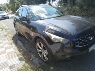 Infiniti FX37 2009