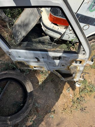 2 Puertas Delantera Mercedes MB