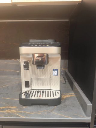 Cafetera De'Longhi Magnifica Evo NUEVA