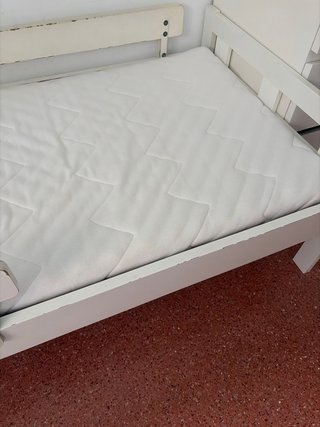Cama Infantil con Barrera de Seguridad