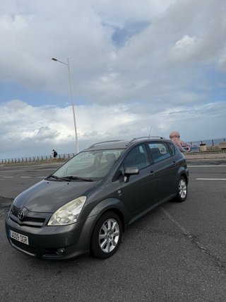 Toyota Verso 2005