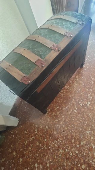 Baúl antiguo restaurado