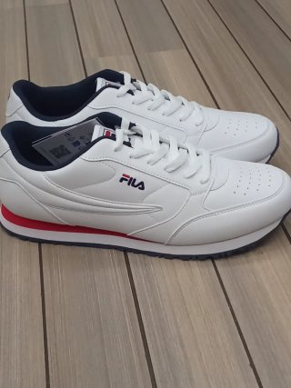 Zapatillas Fila Blancas Talla 45, nuevas