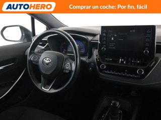 Toyota Corolla 2.0 Hybrid Feel!