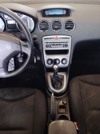 Peugeot 308 2011