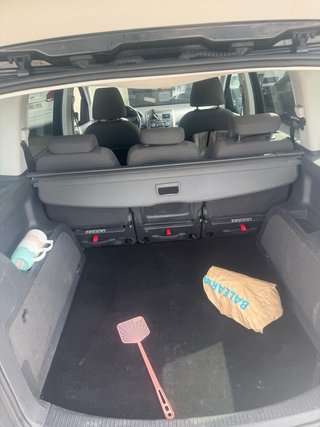 Volkswagen Touran 2011