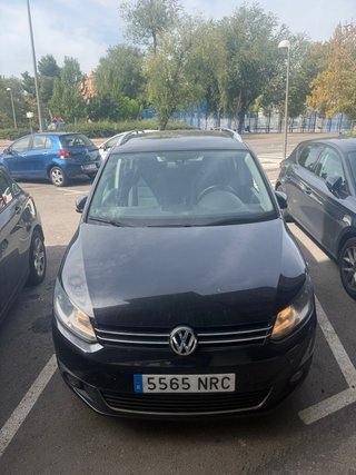 Volkswagen Touran 2011