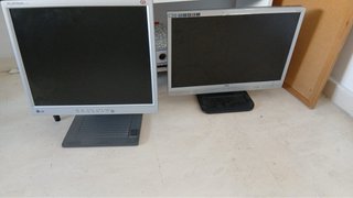 Lote de 2 Monitores LG y AOC