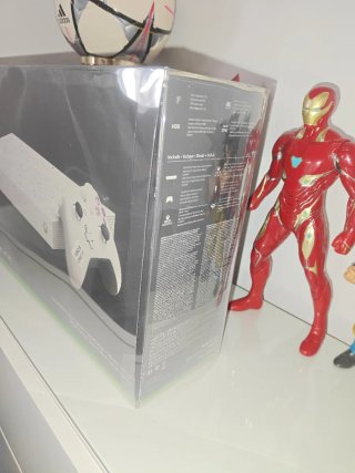Xbox One X Edición Hyperspace