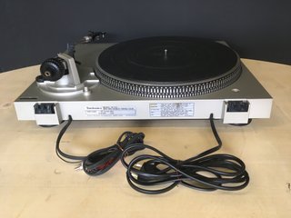 Tocadiscos Technics SL-D3