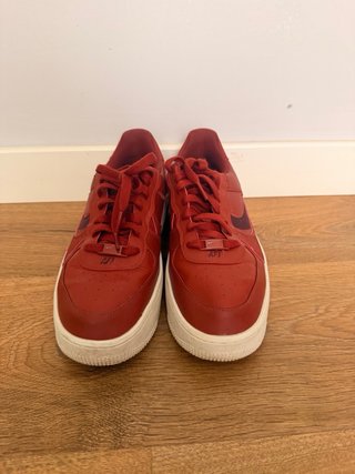 Nike Air Force 1 Buedeos Rojo