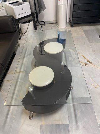 Mesa de centro moderna cristal y madera
