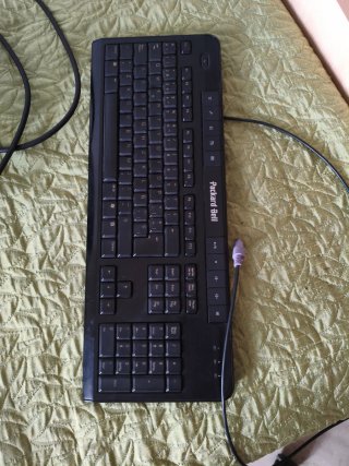 Ordenador Sobremesa Monitor Teclado y Ratón